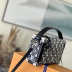 Louis Vuitton Side Trunk Handbag - Image 3