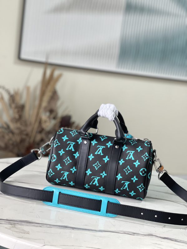 Louis Vuitton Keepall 25 Handbag - Image 2