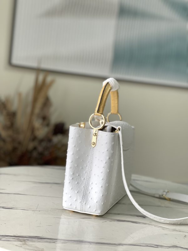 Louis Vuitton Small Capucines Ostrich Leather Handbag - White - Image 4
