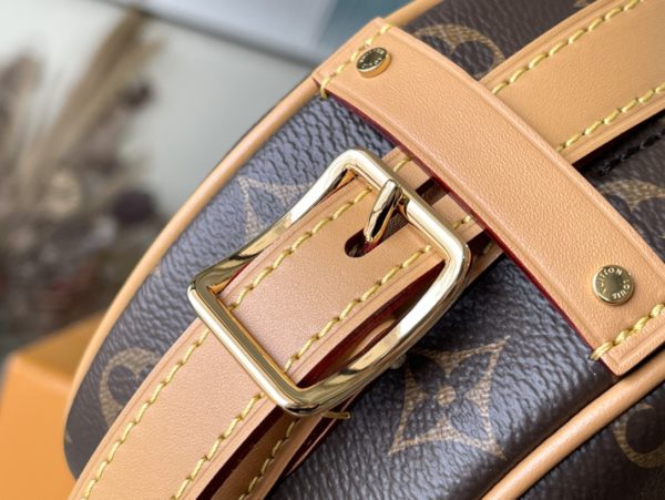 Louis Vuitton Boîte Chapeau Souple Handbag - Image 8