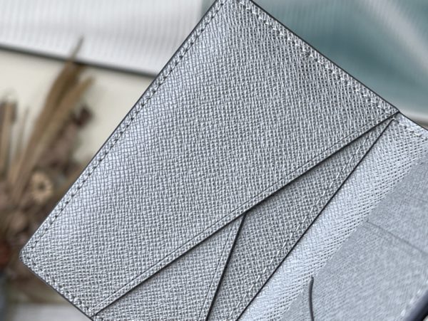 Louis Vuitton Cross Pattern Green Pocket Wallet - Image 7