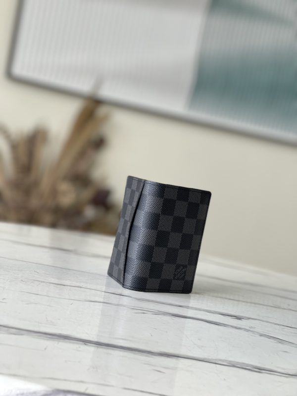 Louis Vuitton E-Generation Wallet - Image 6
