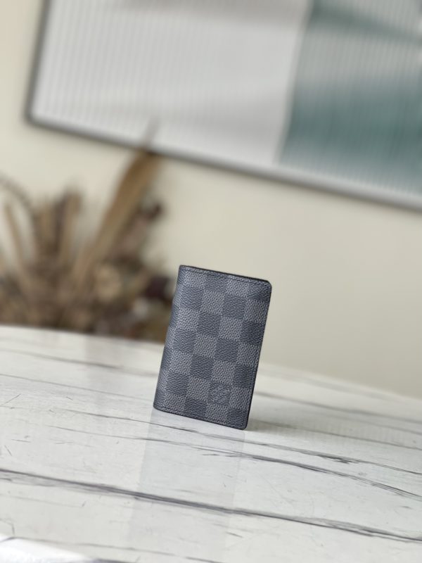 Louis Vuitton E-Generation Wallet