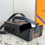 Louis Vuitton VERTICAL TRUNK Mini Men's Handbag - Image 3