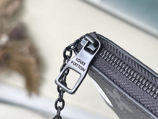 Louis Vuitton Key Case Wallet - Image 5