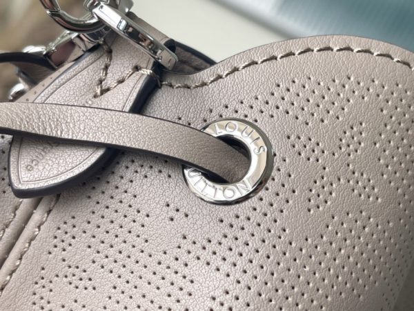 Louis Vuitton Bella Bucket Bag - Gray - Image 3