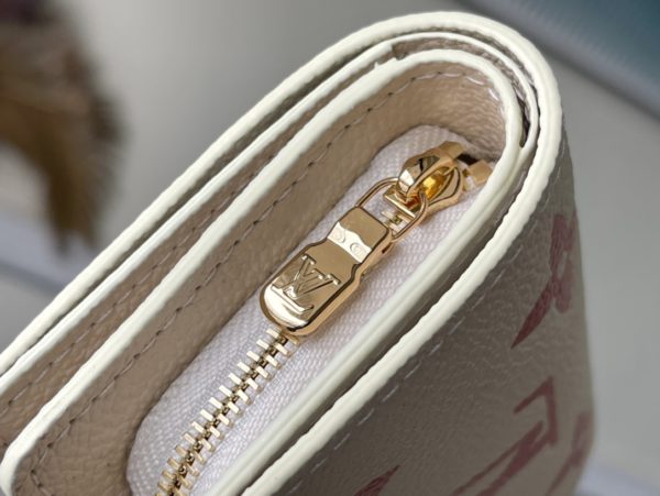 Louis Vuitton Portefeuille Claire Wallet - Image 9