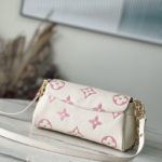 Louis Vuitton Soft Grained Leather Handbag - Image 3