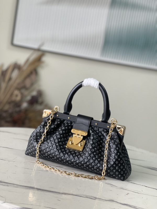 Louis Vuitton Monogram Clutch Bag - Black
