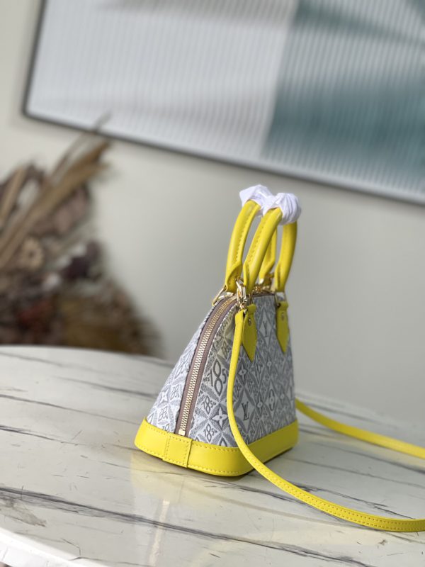 Louis Vuitton Alma BB HandBag - Image 7