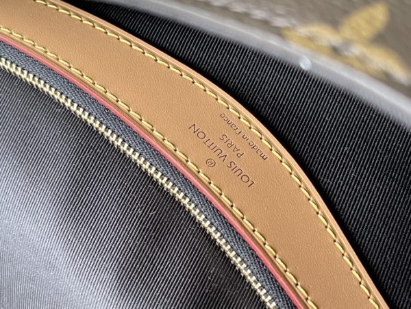 Louis Vuitton Duty-Free Version Bag - Image 7
