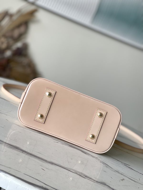 Louis Vuitton Alma BB Handbag - Image 8