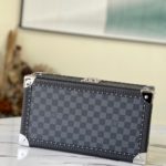 Louis Vuitton Heiger Blue 8-piece Watch Case - Image 9