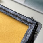 Louis Vuitton Heige Huangli 8-piece Watch Case - Image 9