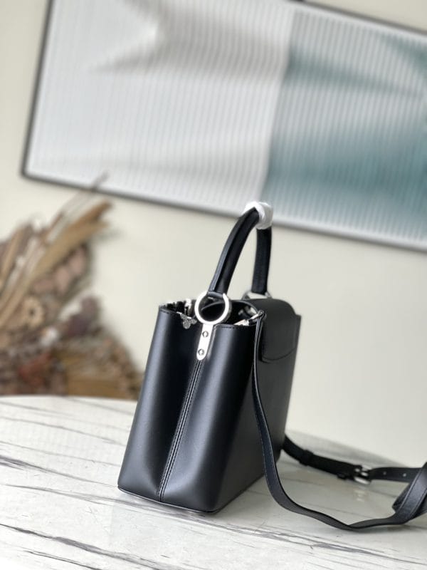 Louis Vuitton Plain Silver Buckle Medium Handbag - Image 6