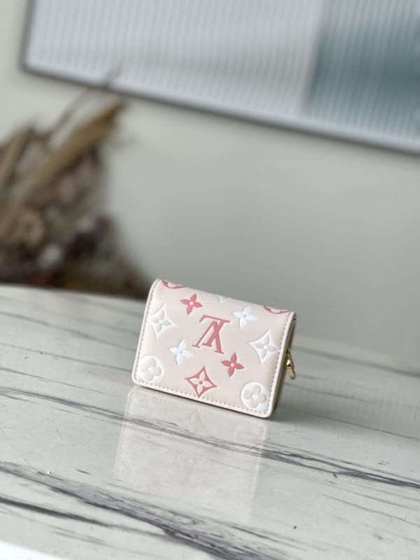 Louis Vuitton Debut Cléa Wallet - Image 2