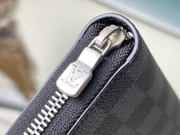 Louis Vuitton Haig Zippy Organizer Wallet - Image 9