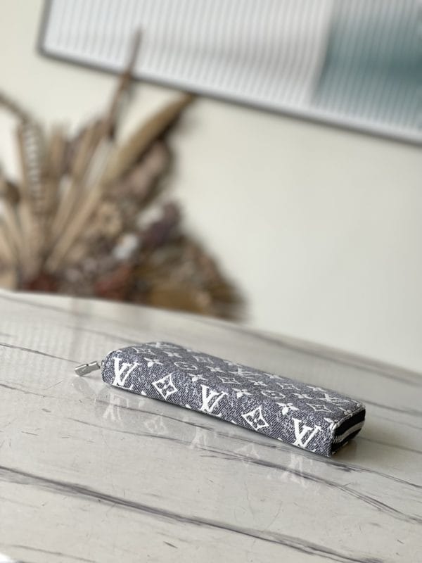 Louis Vuitton Monogram Jacquard Denim Zippy Wallet - Image 2