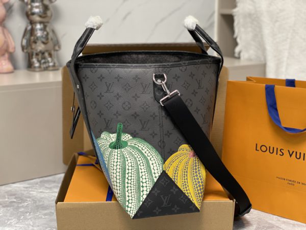 Louis Vuitton LV x YK Weekend Tote Handbag For Men - Image 4