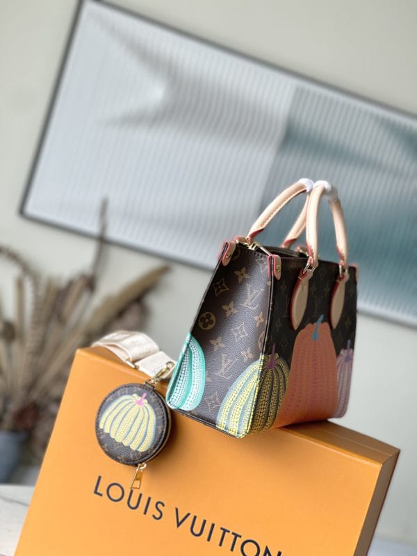 Louis Vuitton YK On-The-Go Small Handbag - Image 7