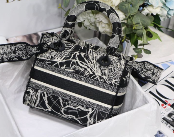 Dior Lady D-Lite Bag - White/Black - Image 5