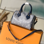 Louis Vuitton Speedy Bandoulière 20 Handbag - Silver