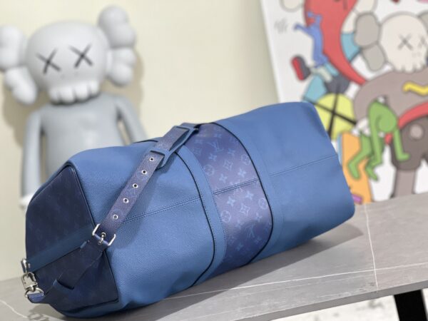 Louis Vuitton MTaigarama Keepall 50 Travel Bag - Blue - Image 4