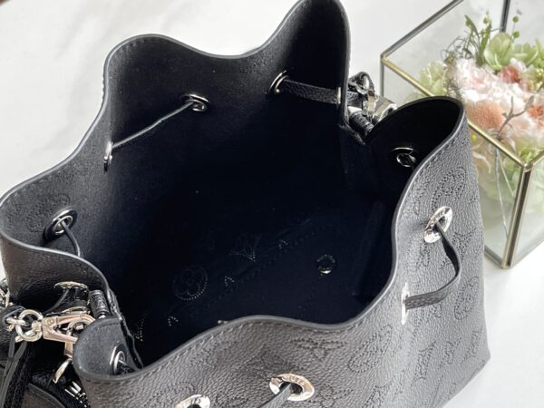 Louis Vuitton Bella Bucket Bag - Black - Image 3