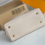 Louis Vuitton Lockme Ever Mini Handbag - White - Image 3