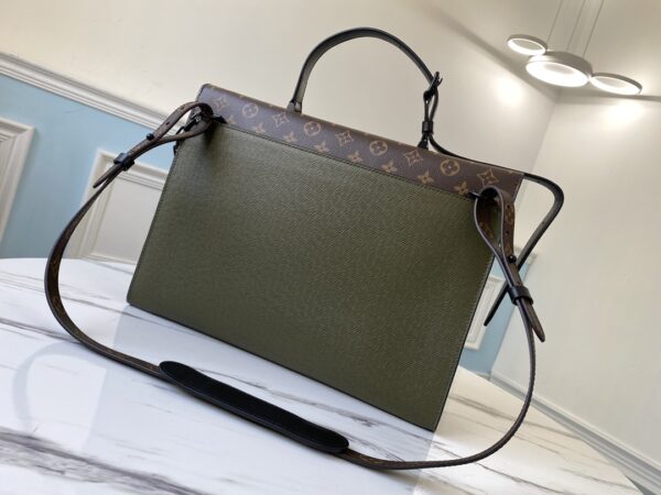 Louis Vuitton Robusto Briefcase Handbag - Green - Image 4