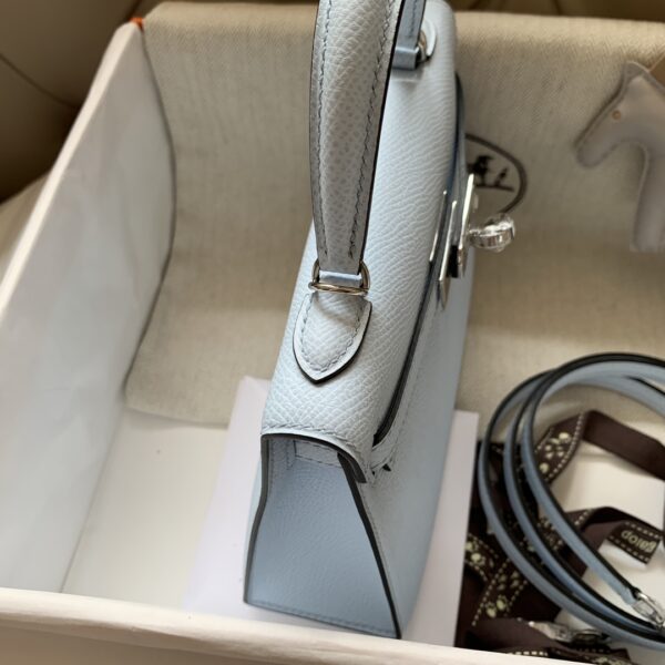 Hermes ck18 Mini 2nd Generation Handbag - Haze Blue - Image 5