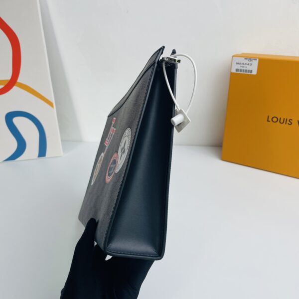 Louis Vuitton Pochette Voyage MM Bag - Image 5