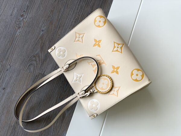 Louis Vuitton OnTheGo Medium Tote Bag - Vanilla Yellow - Image 3
