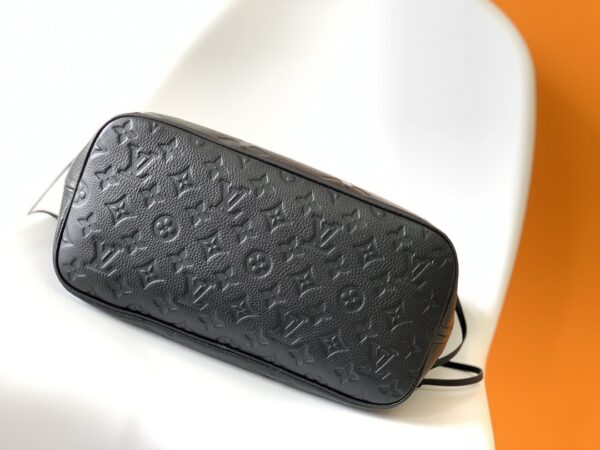 Louis Vuitton Neverfull Medium Shopping Bag – Black - Image 3