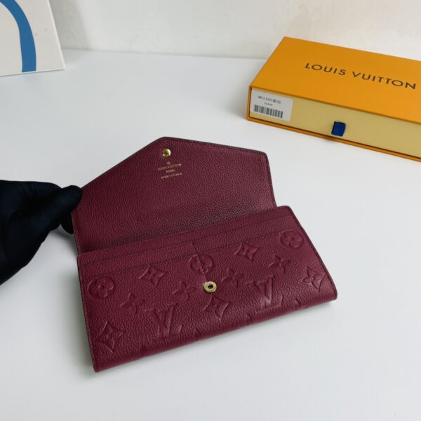 Louis Vuitton Monogram Envelope Style Sarah Wallet - Fuchsia - Image 3