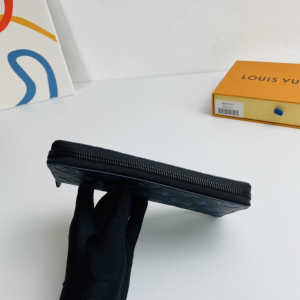 Louis Vuitton Monogram Zippy Vertical Wallet - Image 4