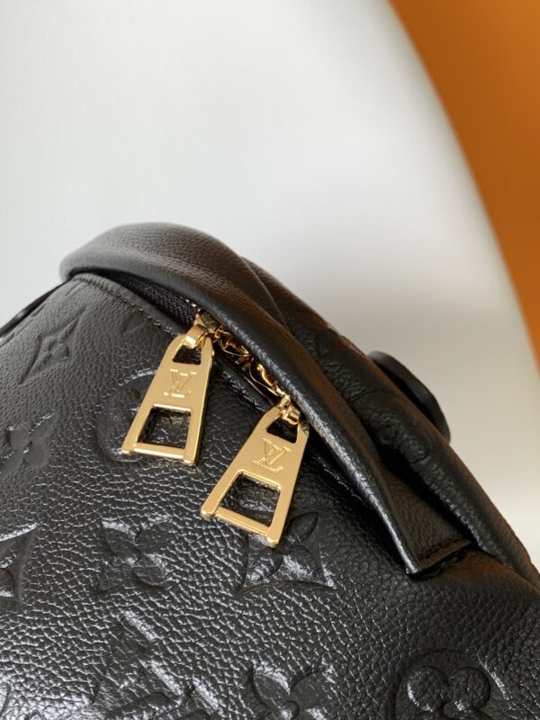 Louis Vuitton Bumbag Chest Bag - Black - Image 3