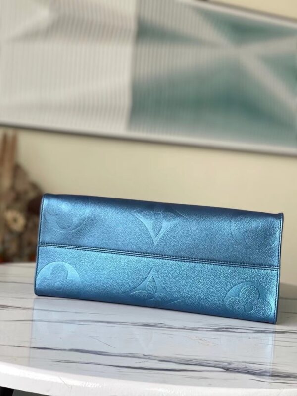 Louis Vuitton OnTheGo Medium Handbag - Blue - Image 3