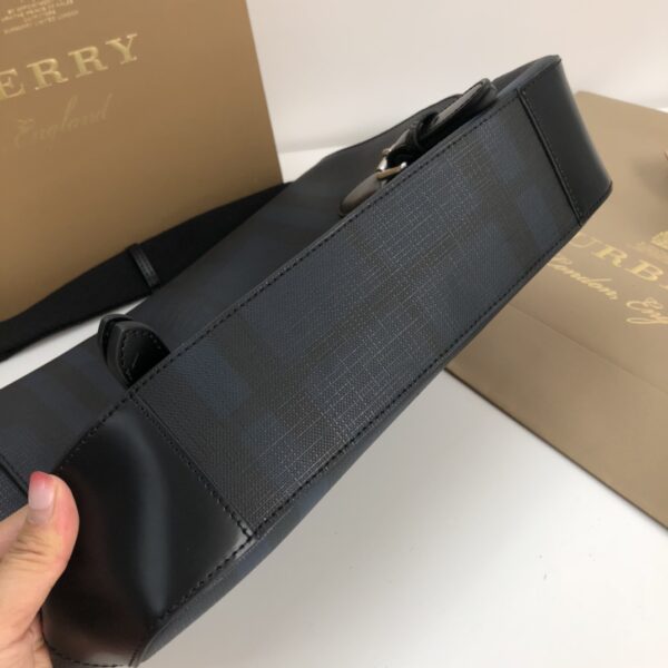 Burberry Mellow London Plain Bag - Black - Image 3