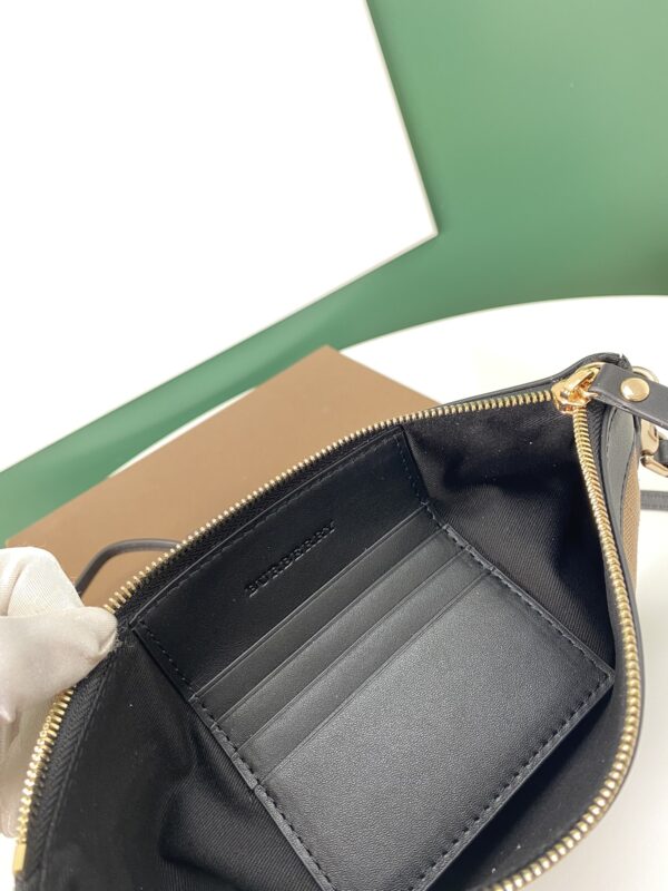 Burberry House Check Crossbody Clutch Bag - Image 3