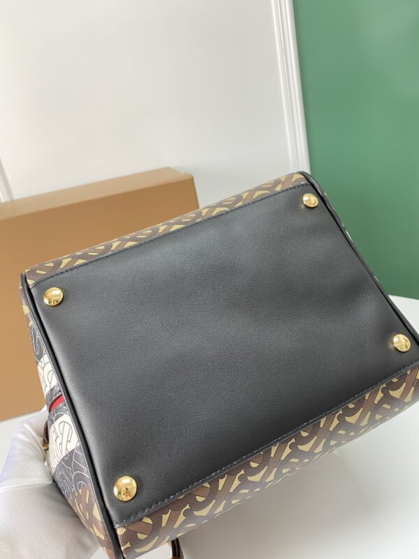 Burberry Cube - Cube HandBag - Image 3