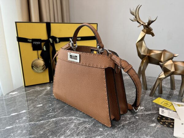 Fendi Iconic Peekaboo Medium Bag - Brown - Image 3