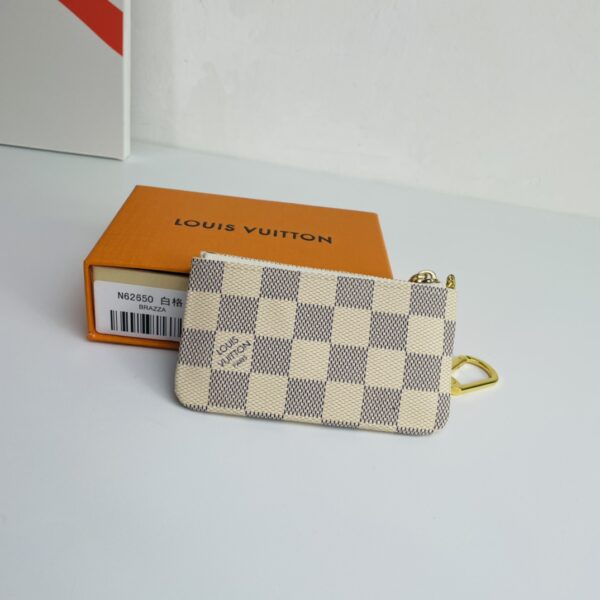 Louis Vuitton Sunny Beach Day Key Case - White - Image 5