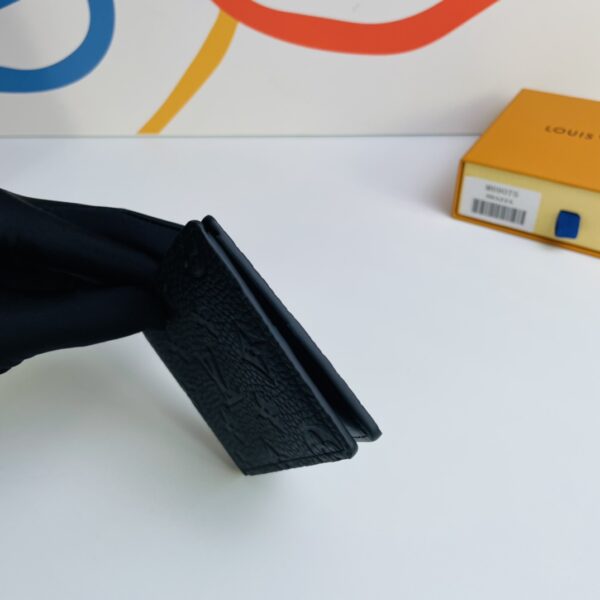 Louis Vuitton Taurillon Leather Wallet - Black - Image 5