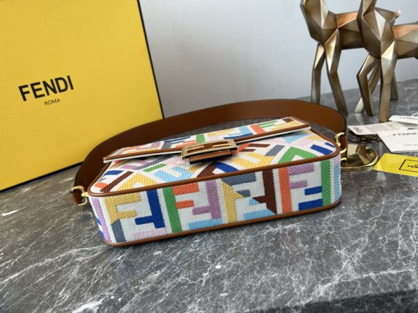Fendi Baguette Handbag - Multi Lining - Image 2