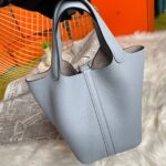 Hermes Picotin 18 Vegetable Basket Handbag - Linen Blue - Image 5