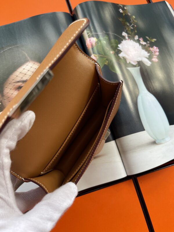 Hermes Mini Stewardess Handbag - Soil - Image 3