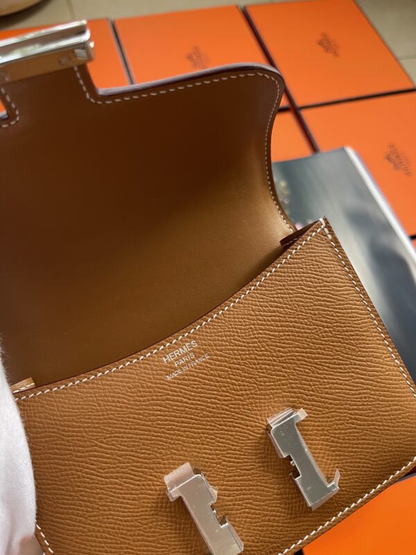Hermes Mini Stewardess Handbag - Soil - Image 4