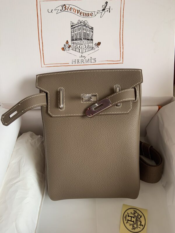 Hermes HAC A DOS Handbag - Elephant Gray - Image 4