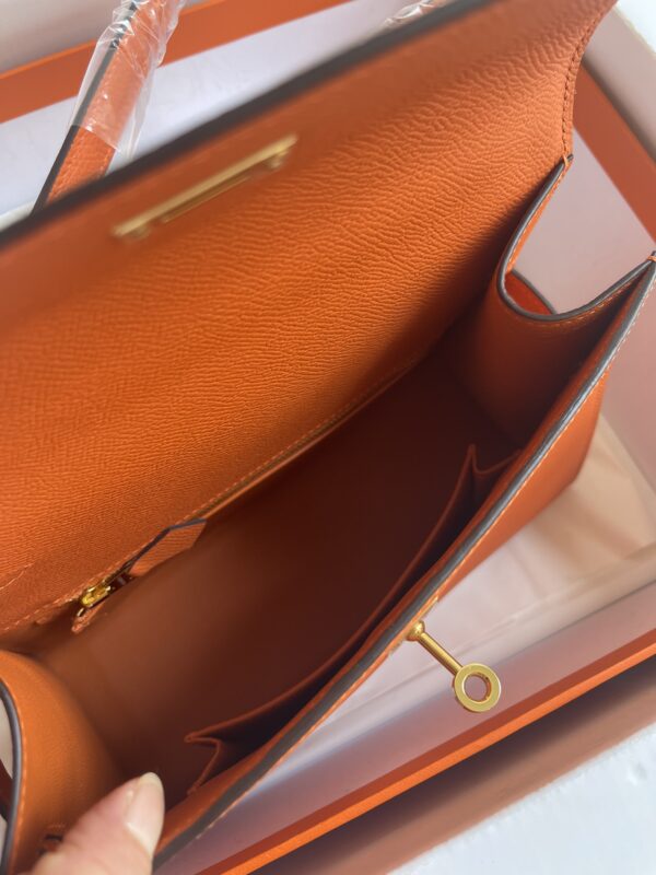 Hermes Kelly Pochette Handbag - Orange - Image 3